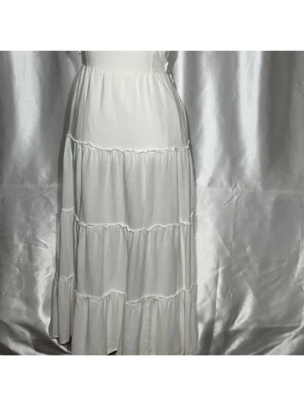 White Ruffle Sleeve Tiered Maxi Dress With Square Neckline size L - Picture 7 of 11